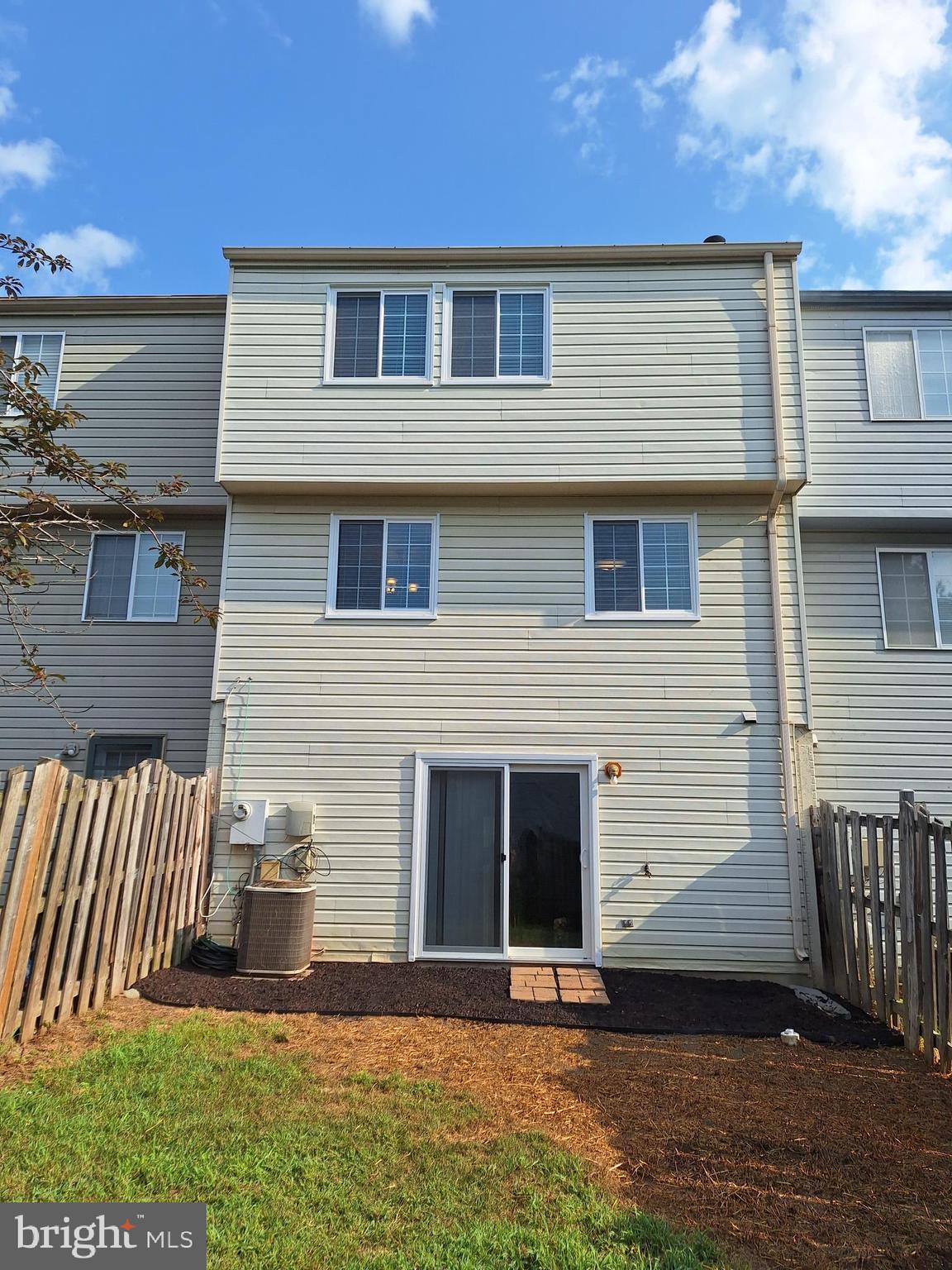 505 CROSS RIDGE COURT