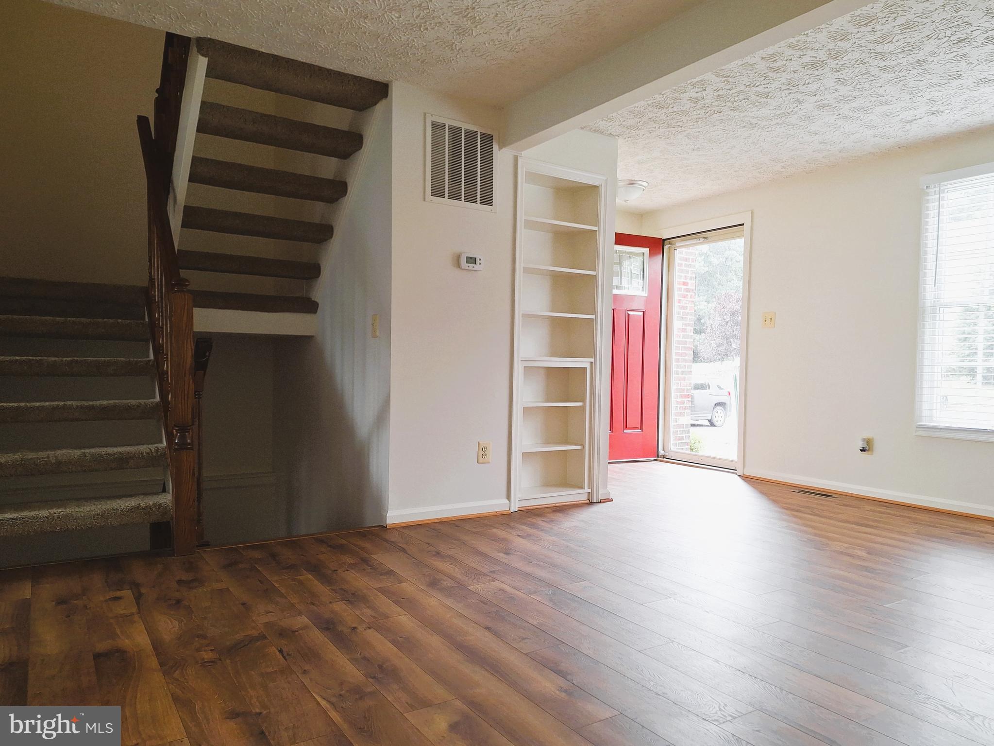 505 CROSS RIDGE COURT