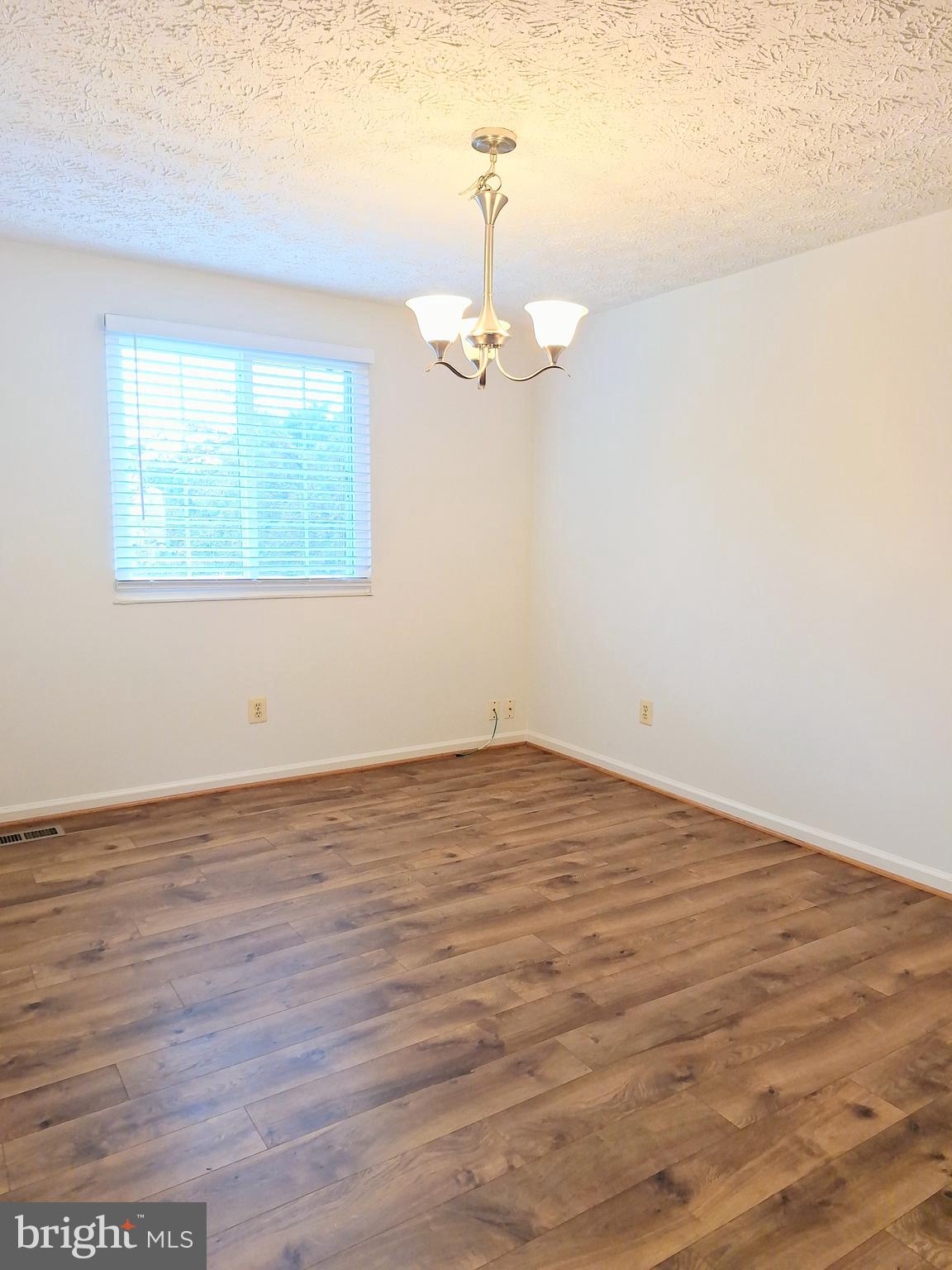 505 CROSS RIDGE COURT