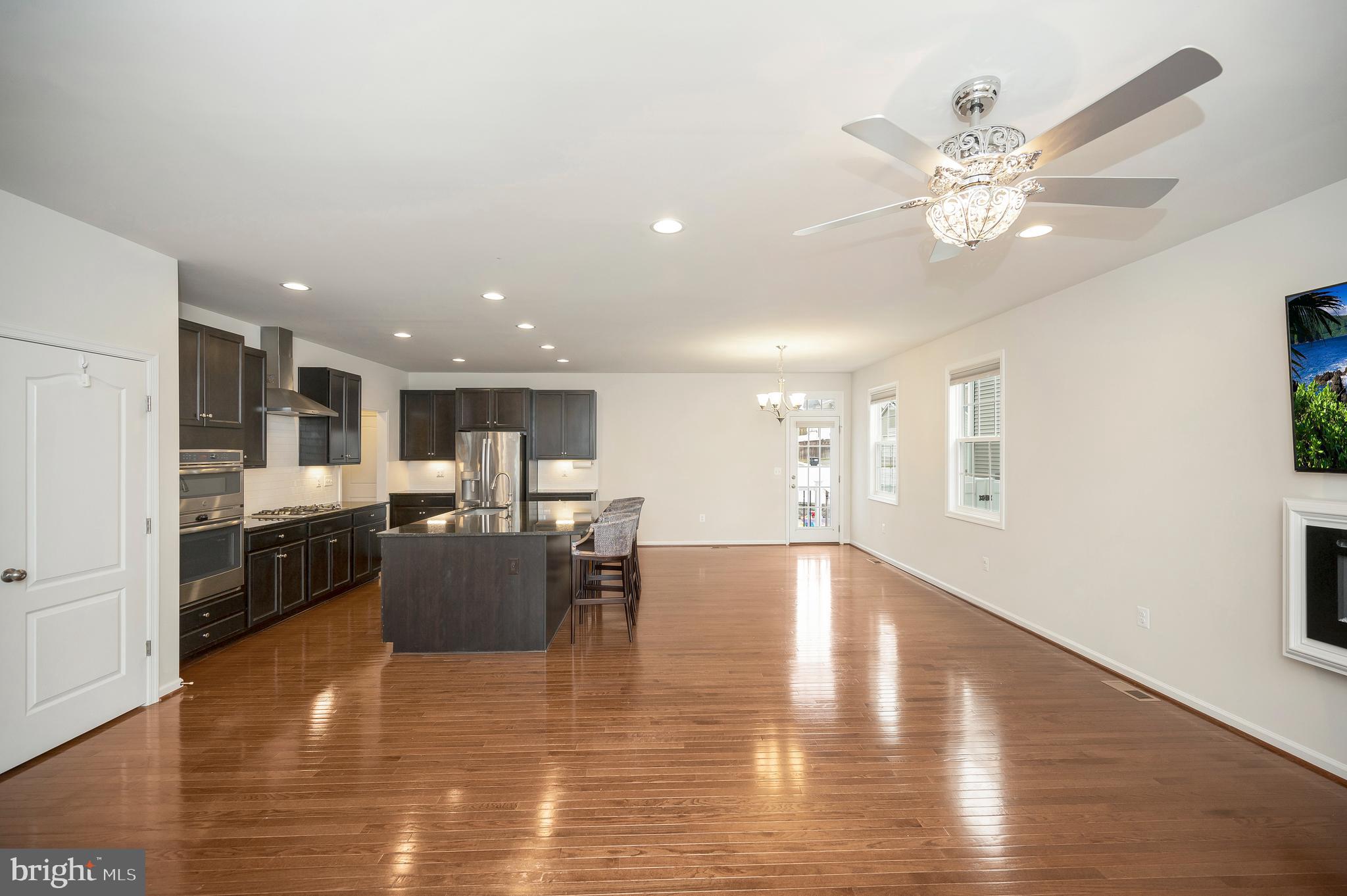 1092 ASPEN ROAD
