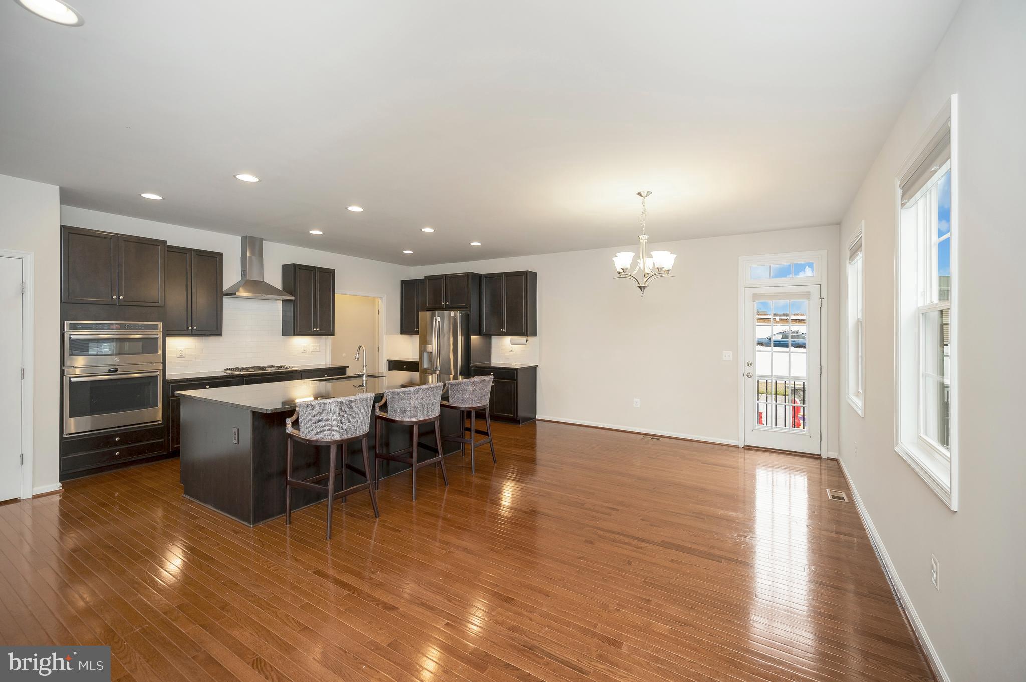 1092 ASPEN ROAD