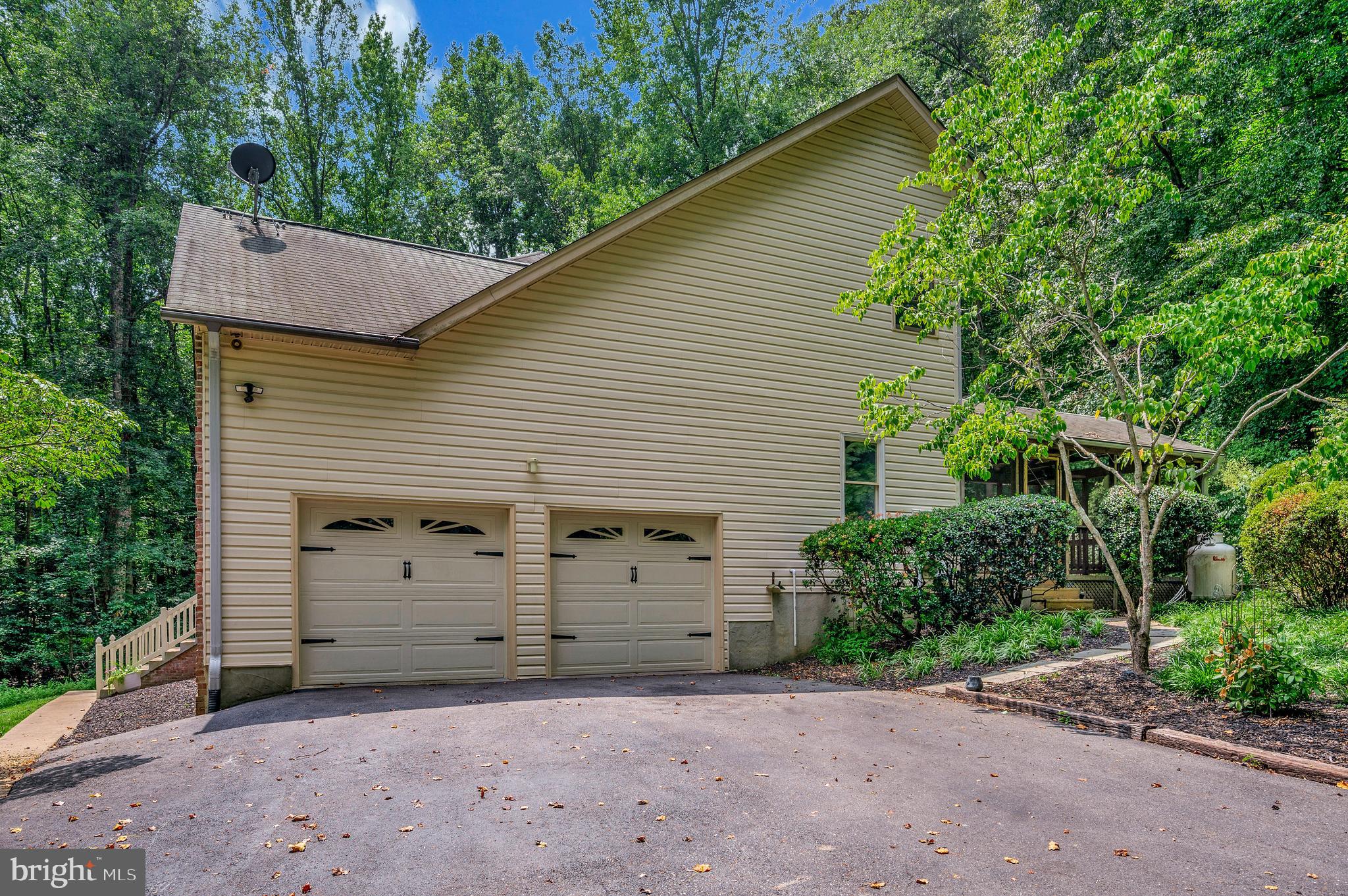 104 Dent Rd