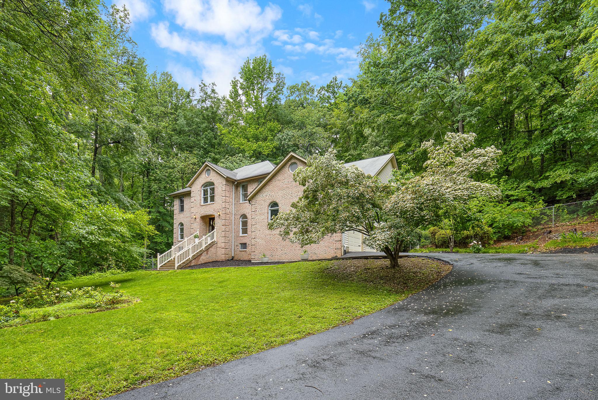 104 Dent Rd