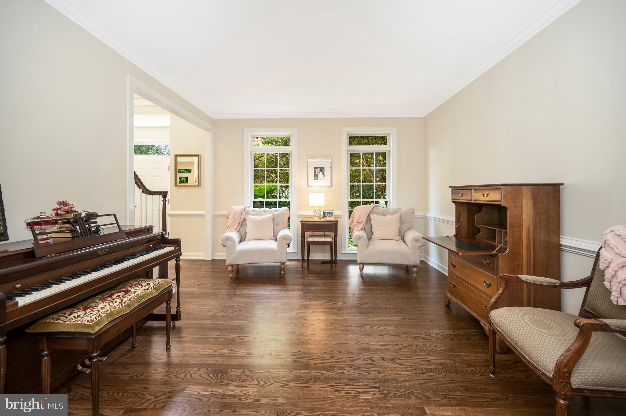 54 LIGHTFOOT DRIVE