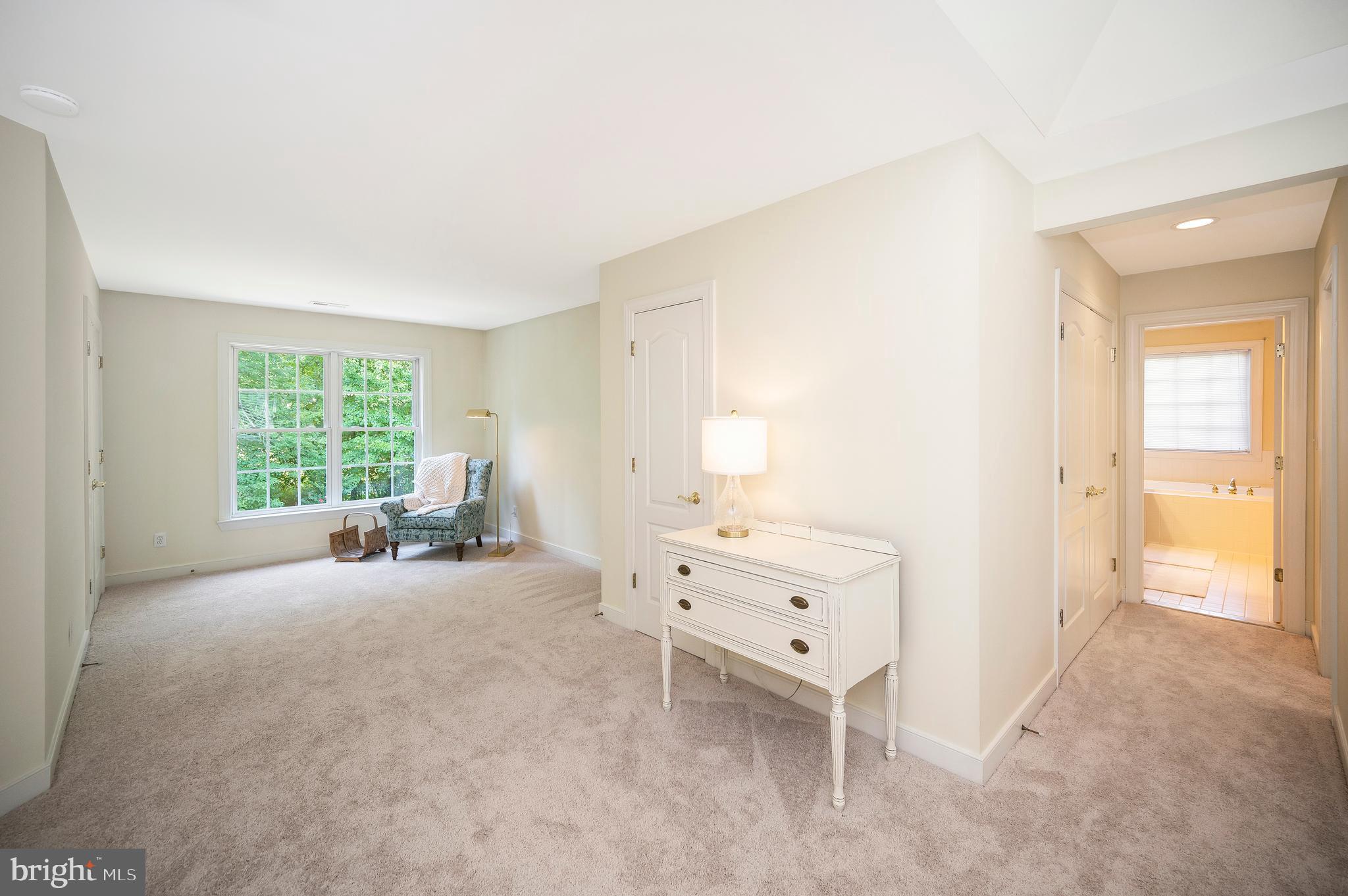 54 LIGHTFOOT DRIVE