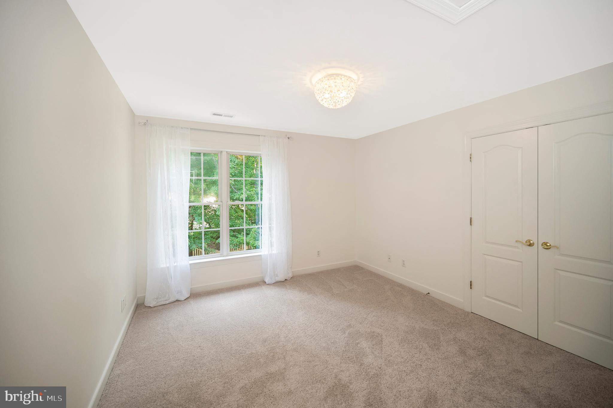 54 LIGHTFOOT DRIVE
