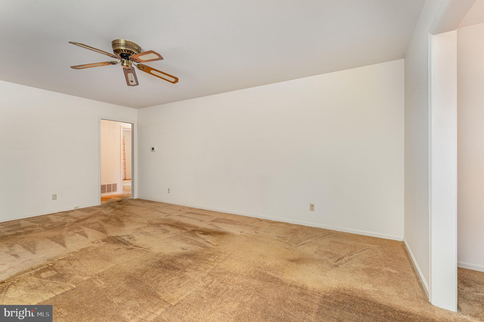 720 SPRING VALLEY DRIVE