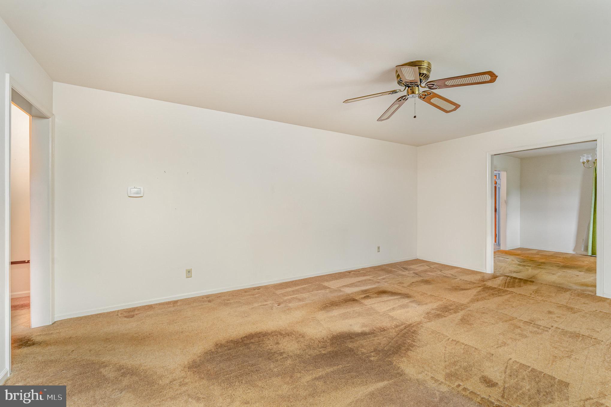 720 SPRING VALLEY DRIVE