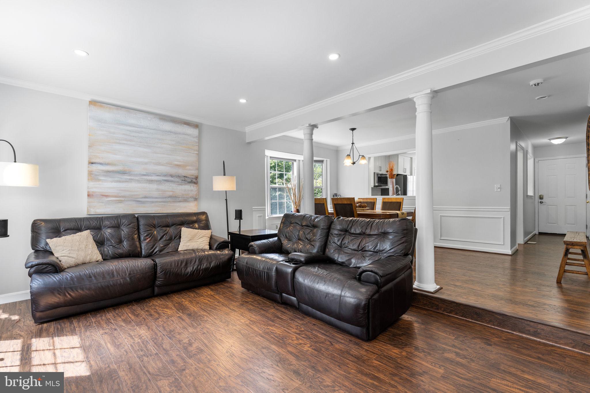 111 STERLING COURT