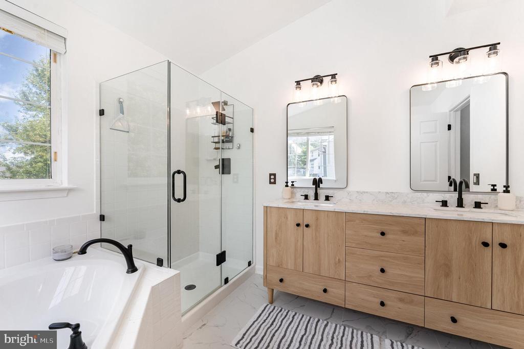 4 MORRISSEY STONE COURT
