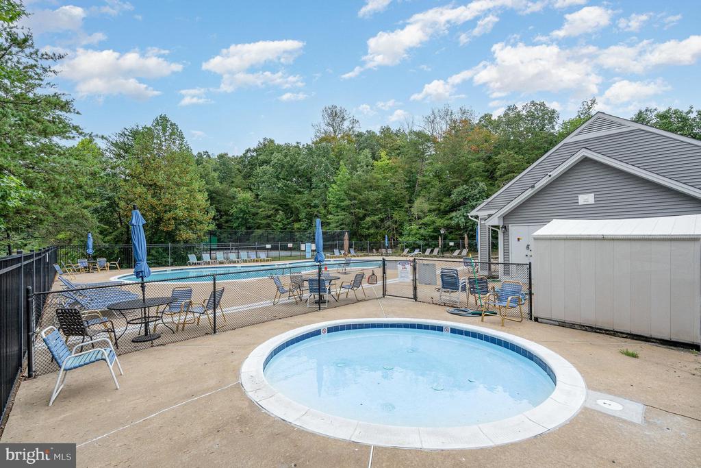 409 POTOMAC HILLS DRIVE