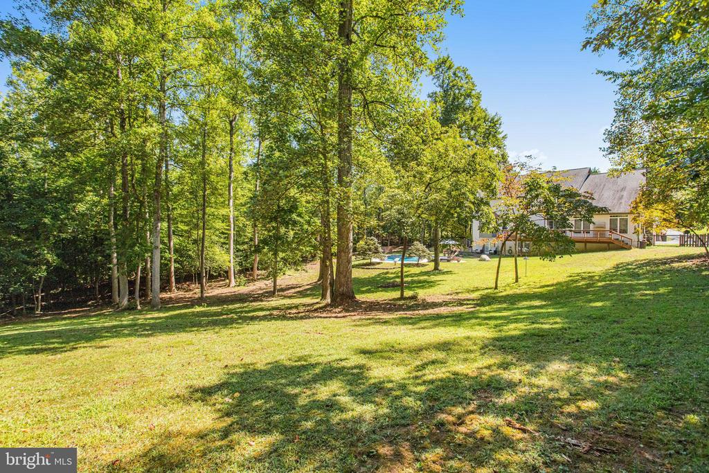 75 STONEWALL DRIVE