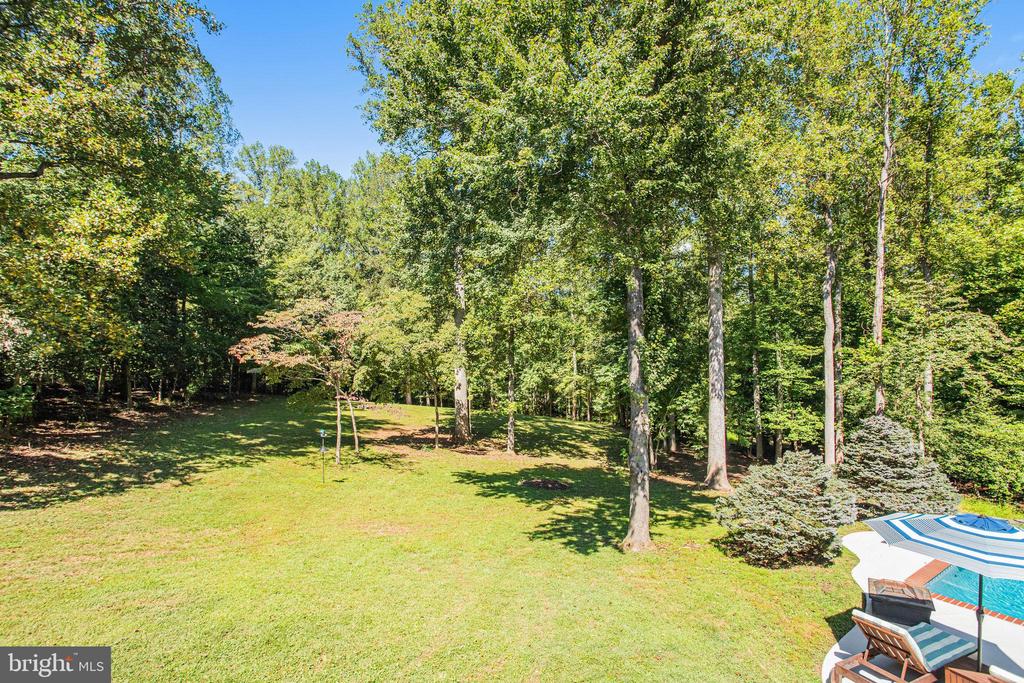 75 STONEWALL DRIVE