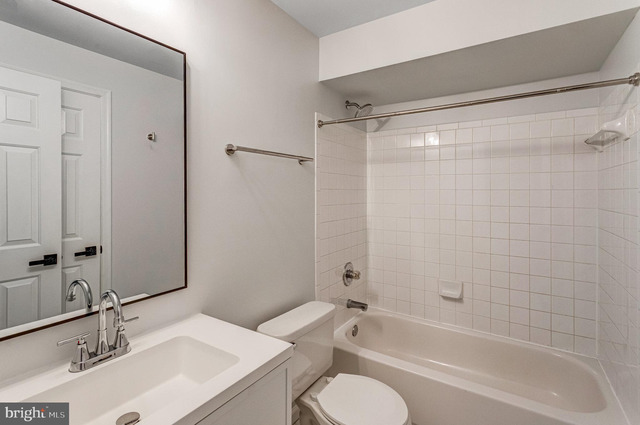 6 SAINT JACQUELYNS COURT