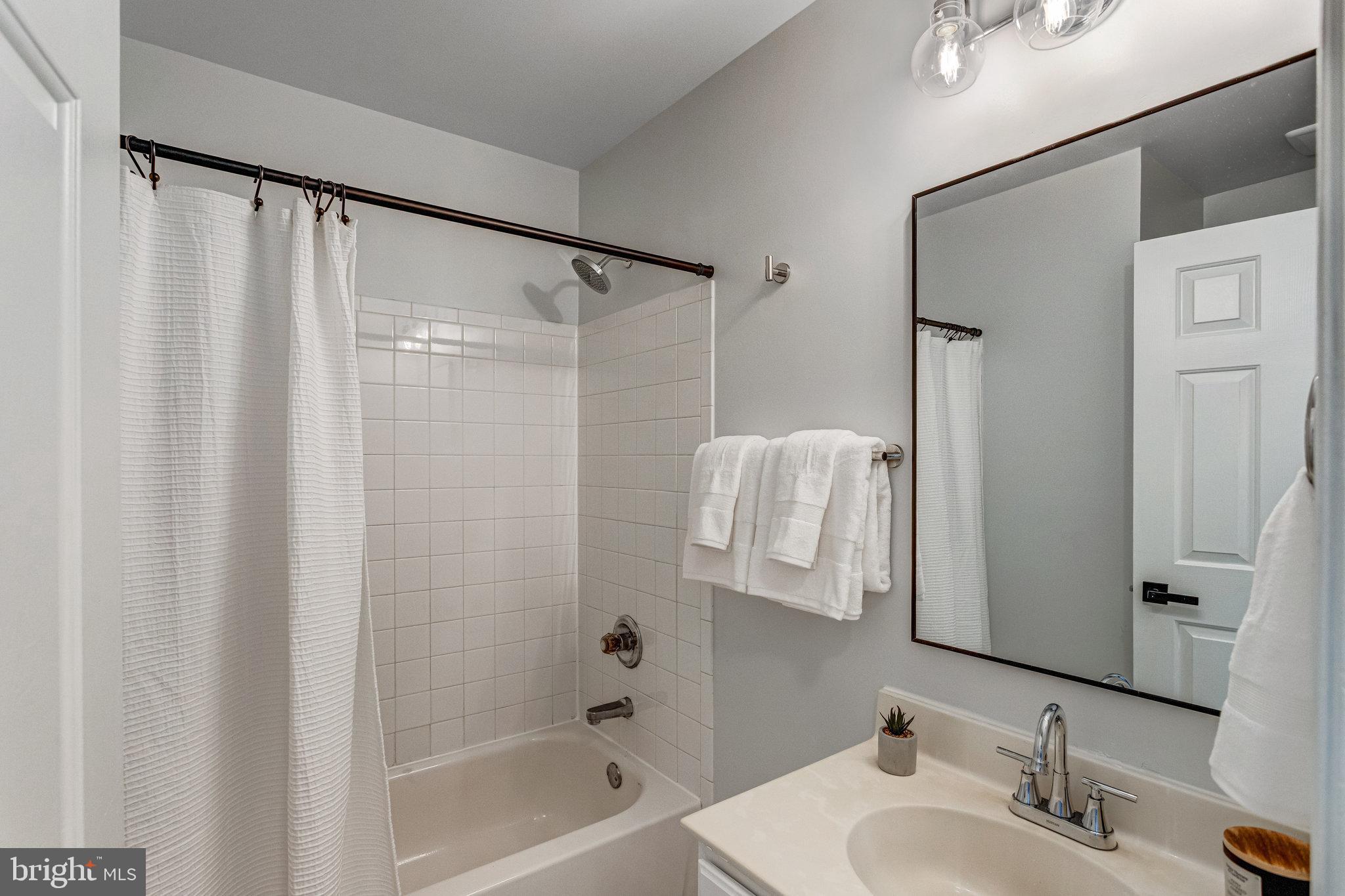 6 SAINT JACQUELYNS COURT