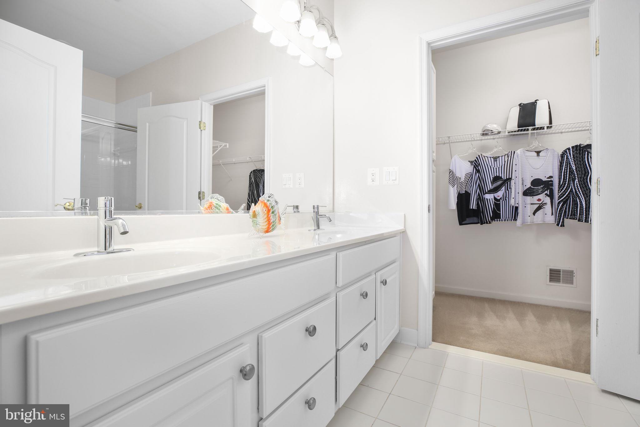 71 HARBORTON LANE 19-1