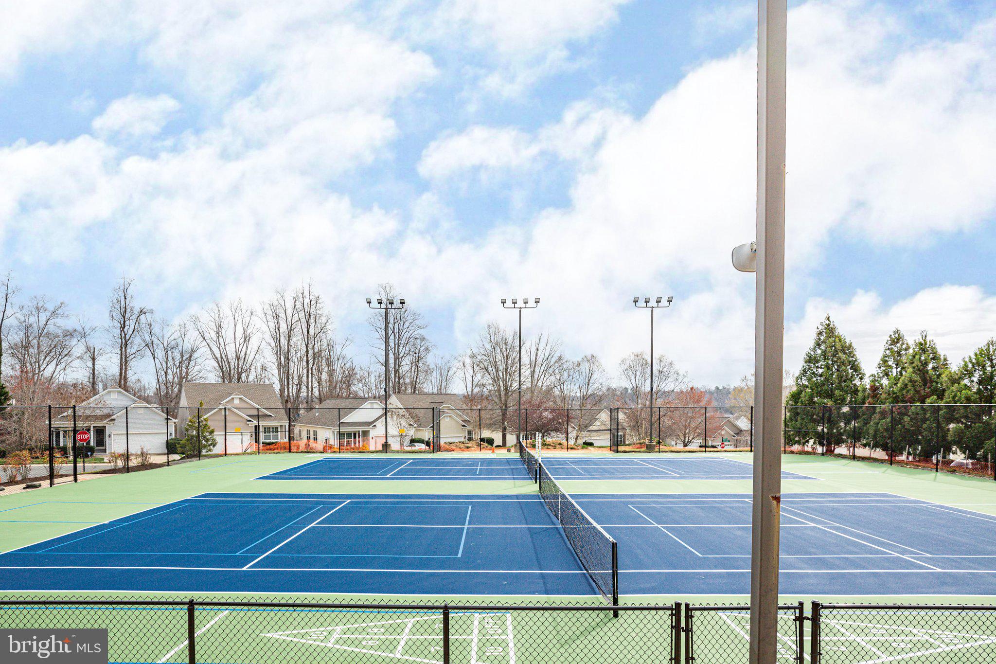 71 HARBORTON LANE 19-1