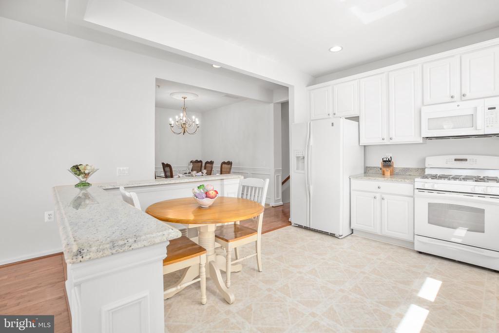 71 HARBORTON LANE 19-1
