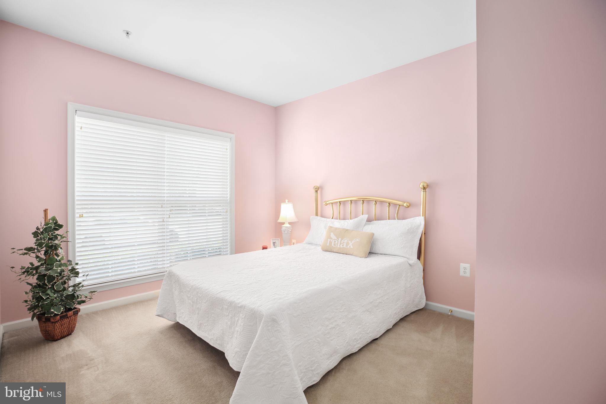 71 HARBORTON LANE 19-1