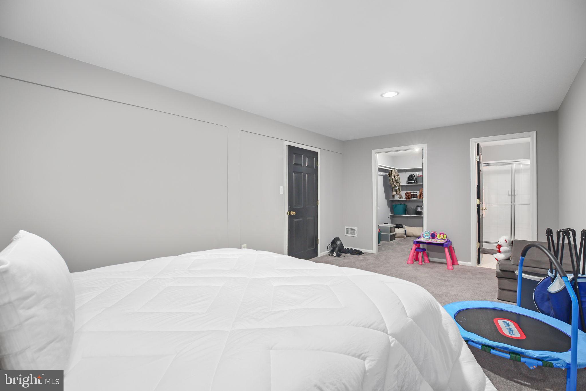 3 HAMSTEAD ROAD