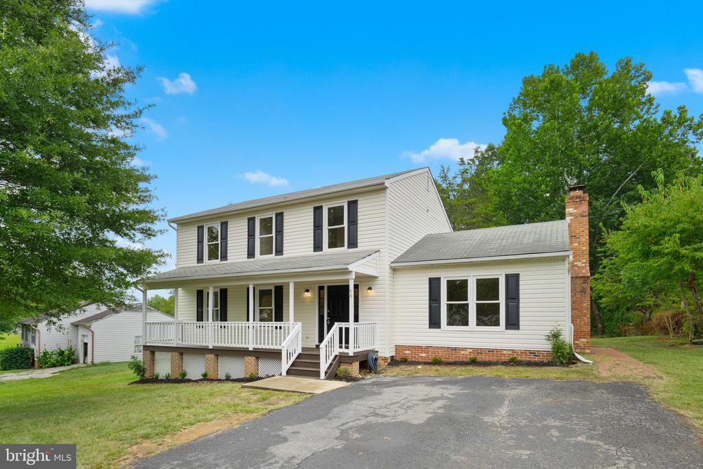74 VISTA WOODS ROAD