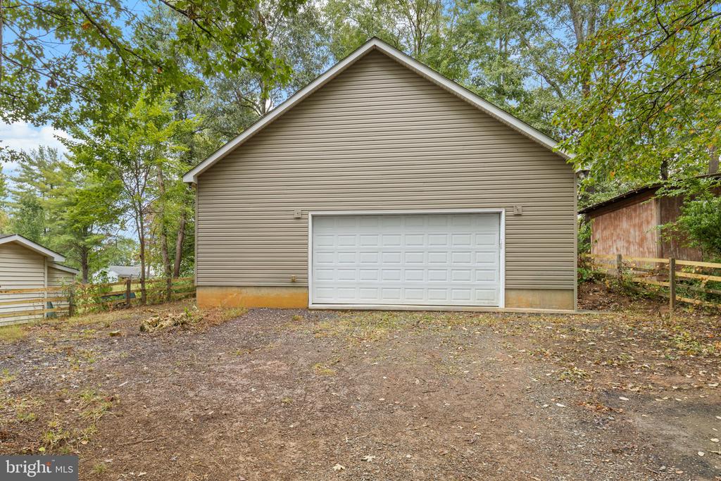 74 VISTA WOODS ROAD