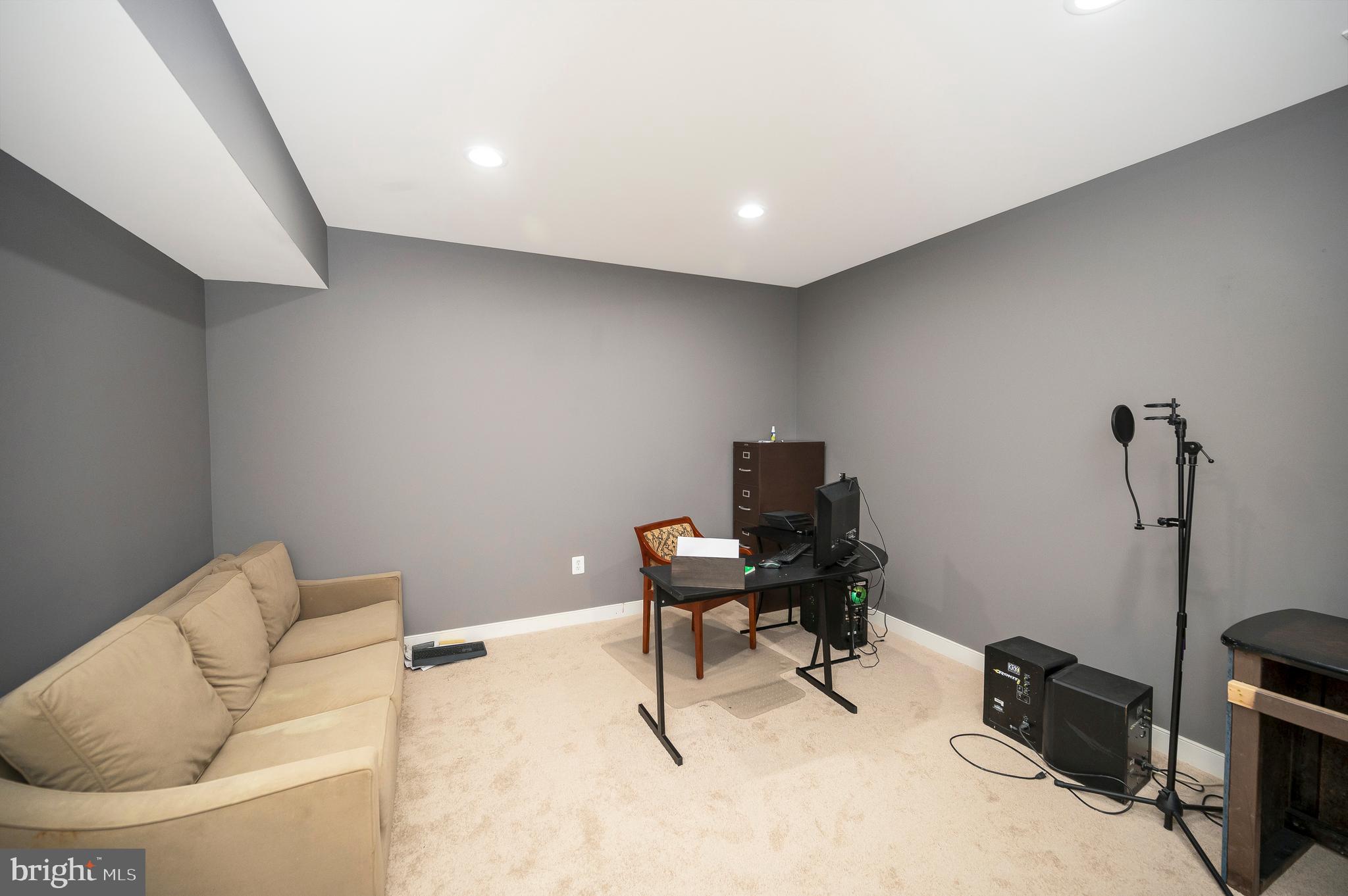 60 SNAPDRAGON DRIVE