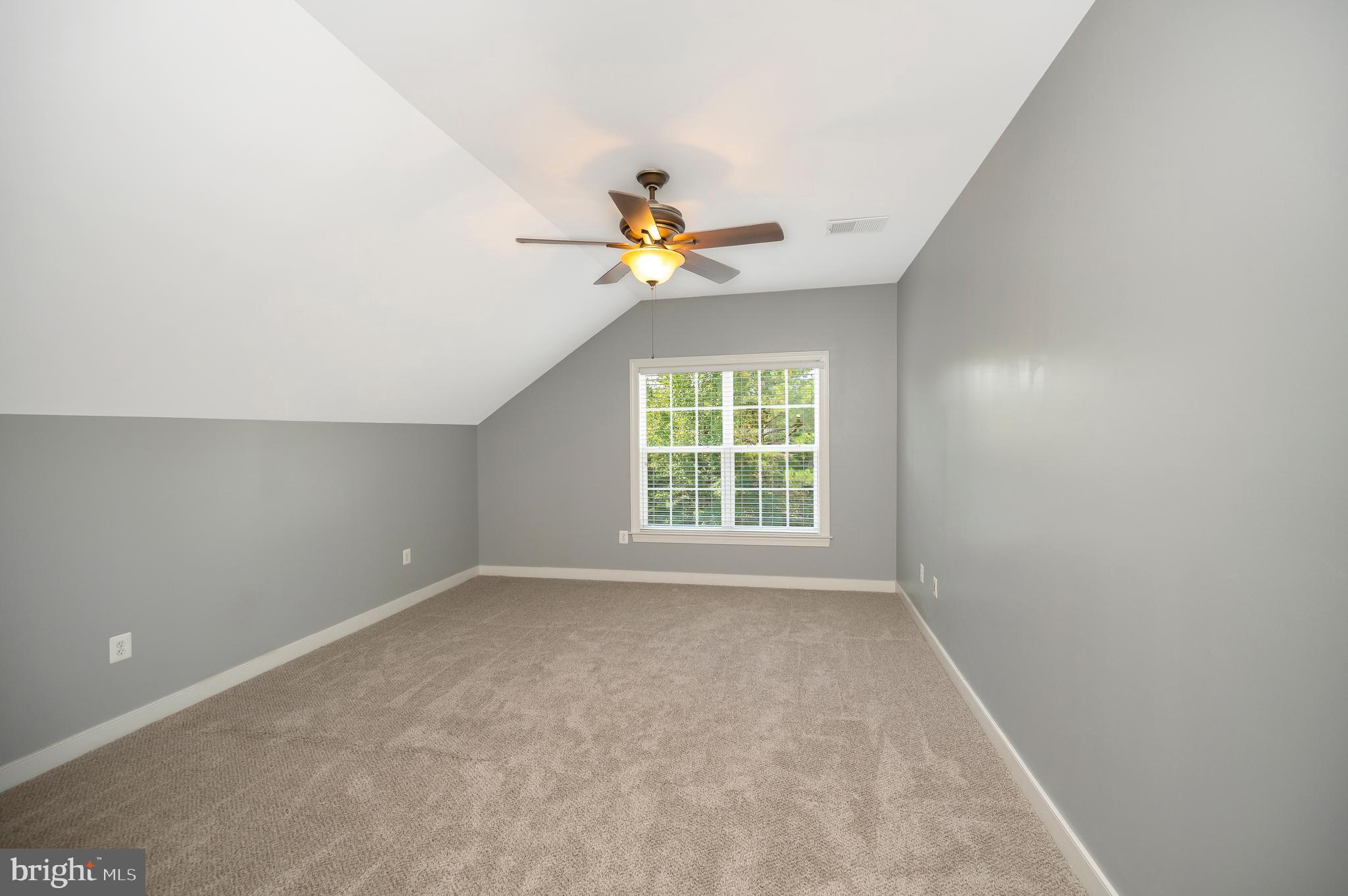 60 SNAPDRAGON DRIVE