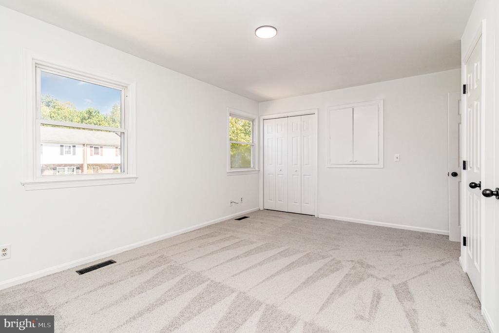 225 OVERLOOK COURT