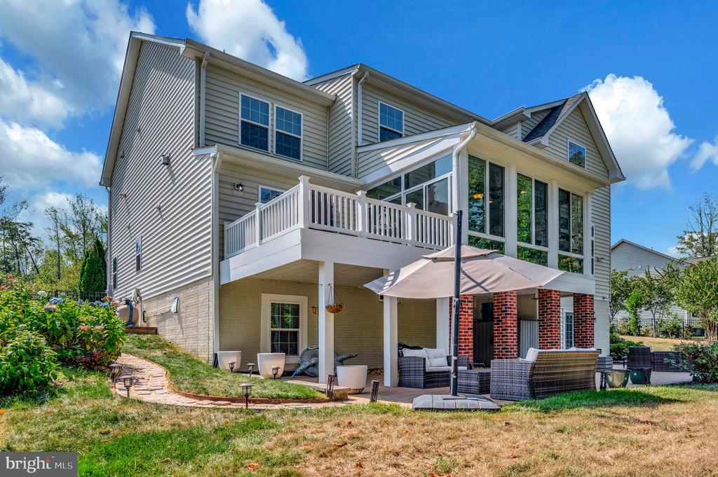 20 GENEVIEVE COURT
