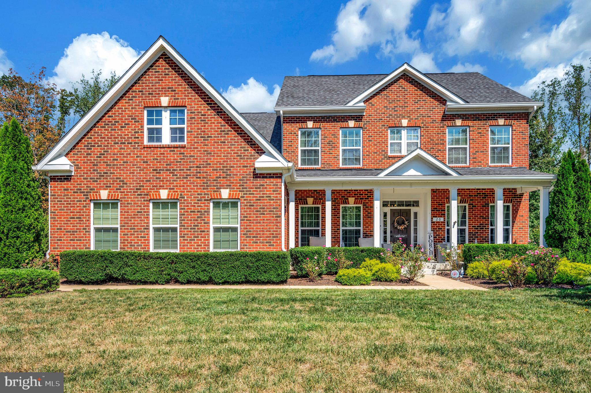 20 GENEVIEVE COURT