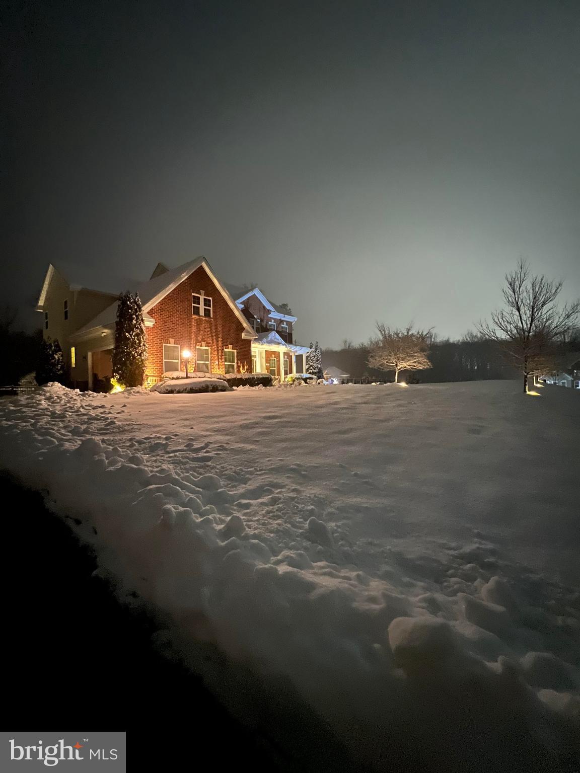 20 GENEVIEVE COURT