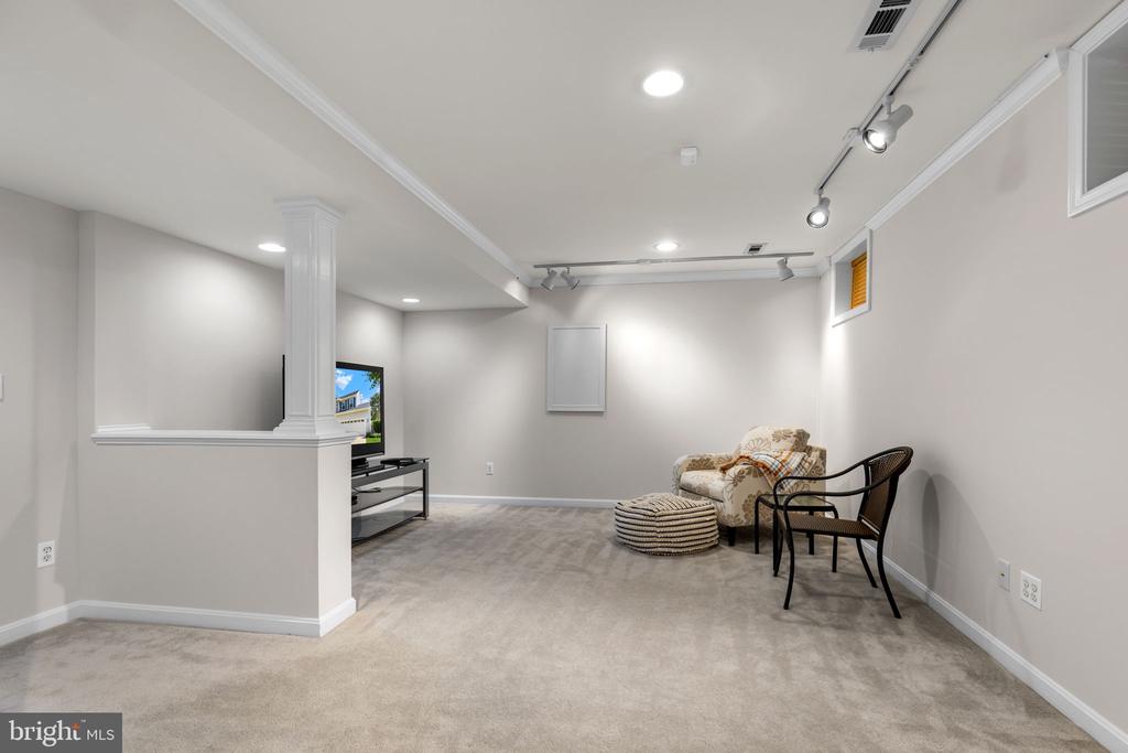 23 FIREBERRY BOULEVARD