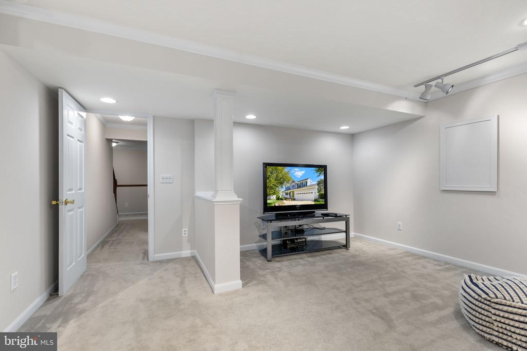 23 FIREBERRY BOULEVARD
