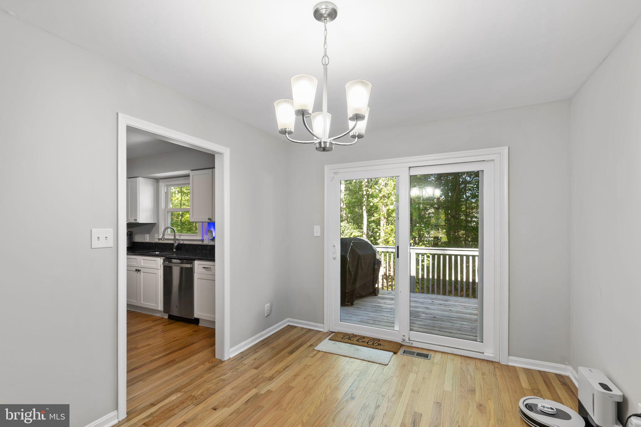 1703 SHERWOOD