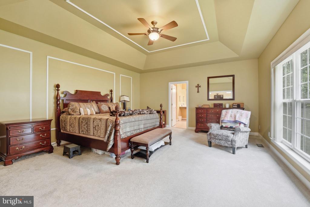 59 ASHBURN LANE