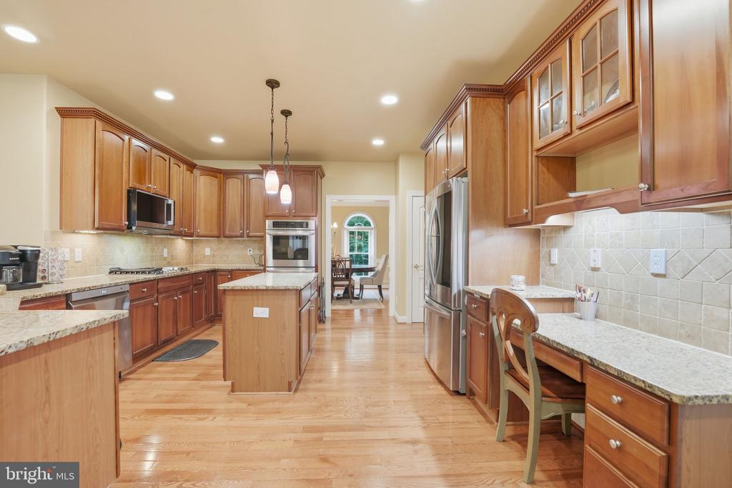 59 ASHBURN LANE