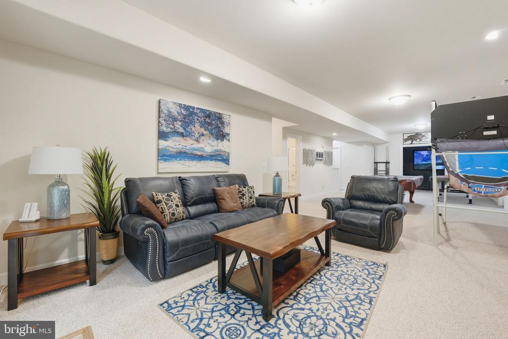 59 ASHBURN LANE