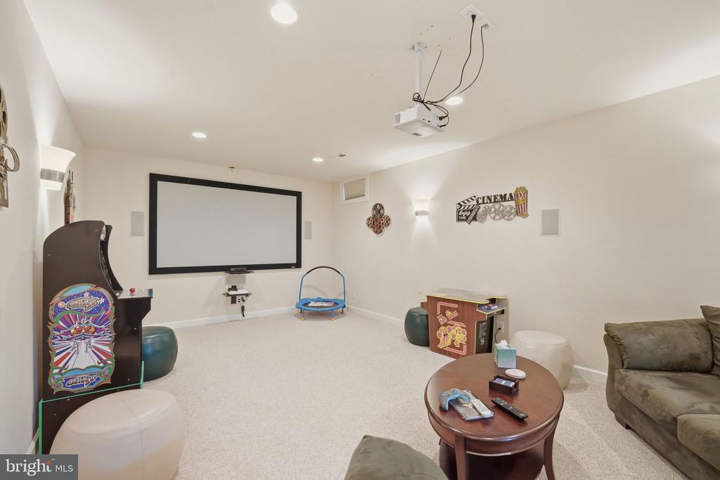59 ASHBURN LANE
