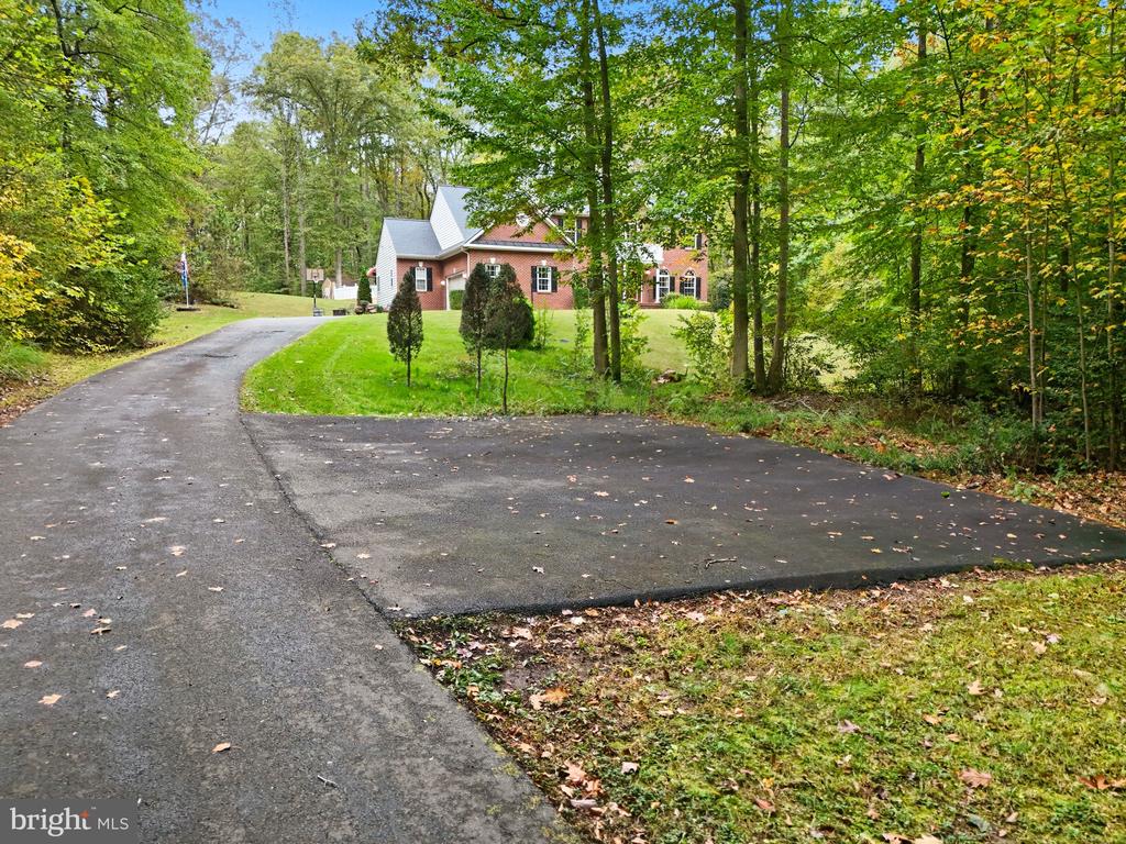 59 ASHBURN LANE