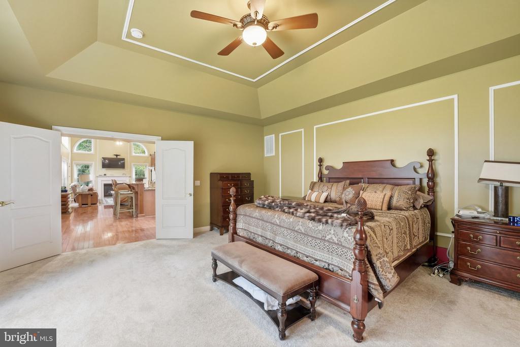 59 ASHBURN LANE
