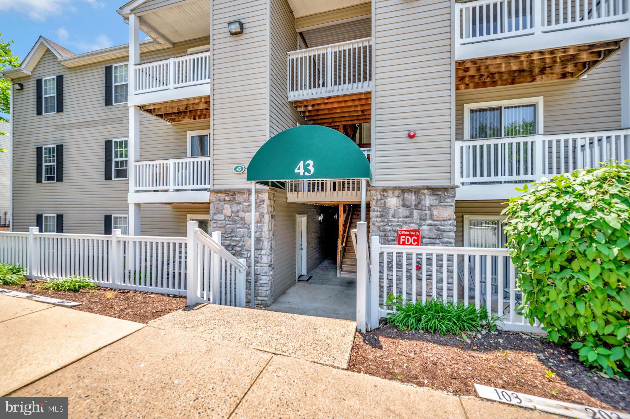 43 WHITE PINE CIRCLE 303