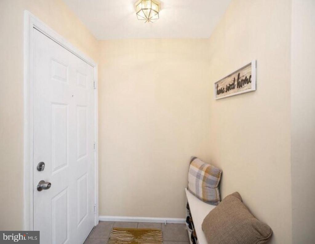 43 WHITE PINE CIRCLE 303