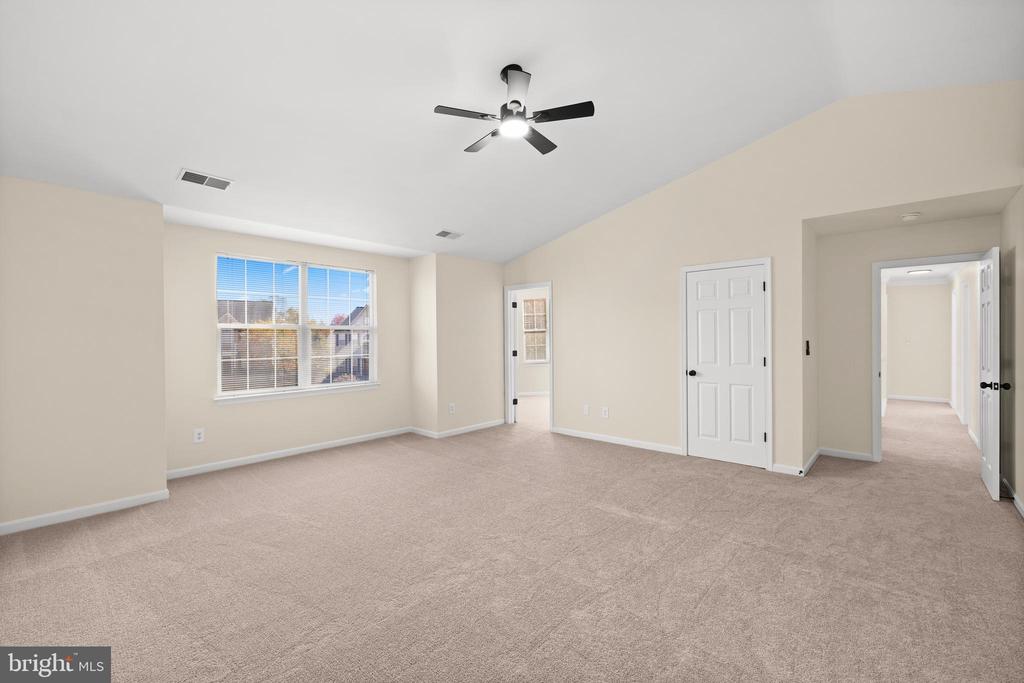 9 TUDOR COURT