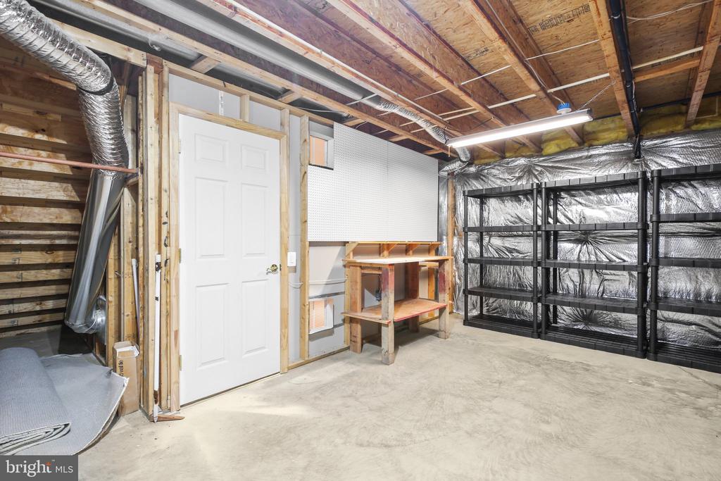14 SUGARGROVE COURT