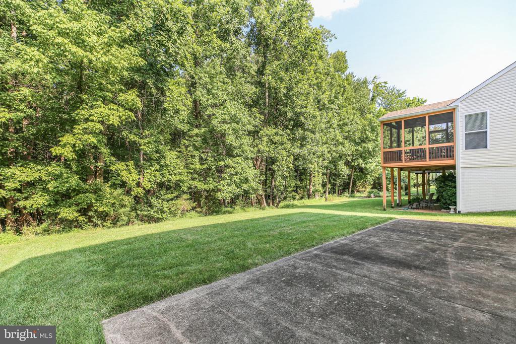 14 SUGARGROVE COURT