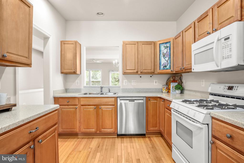 14 SUGARGROVE COURT