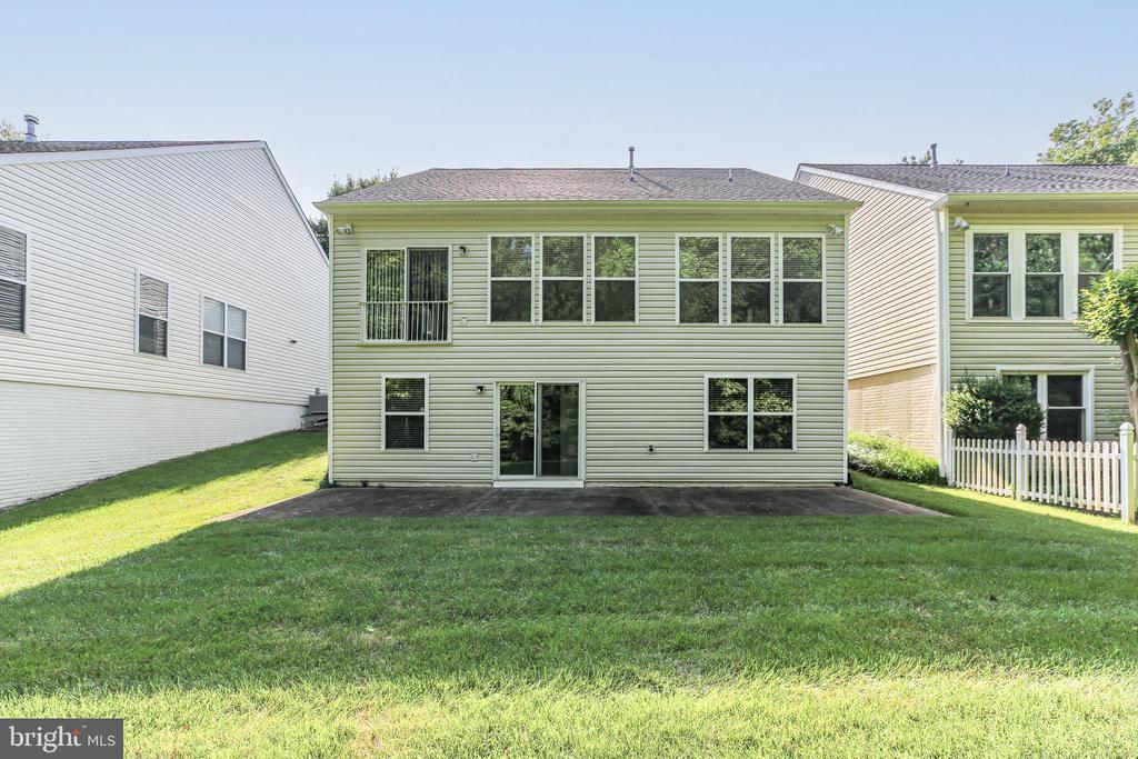 14 SUGARGROVE COURT