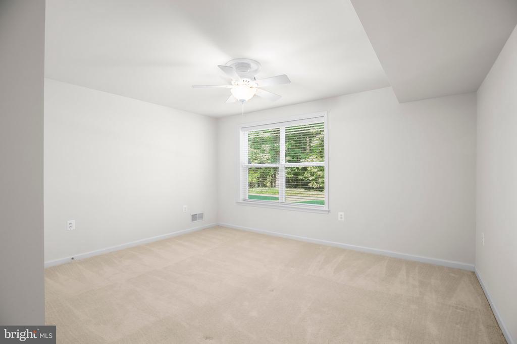 14 SUGARGROVE COURT
