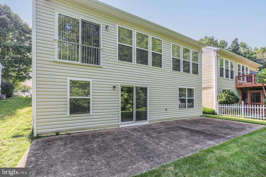 14 SUGARGROVE COURT